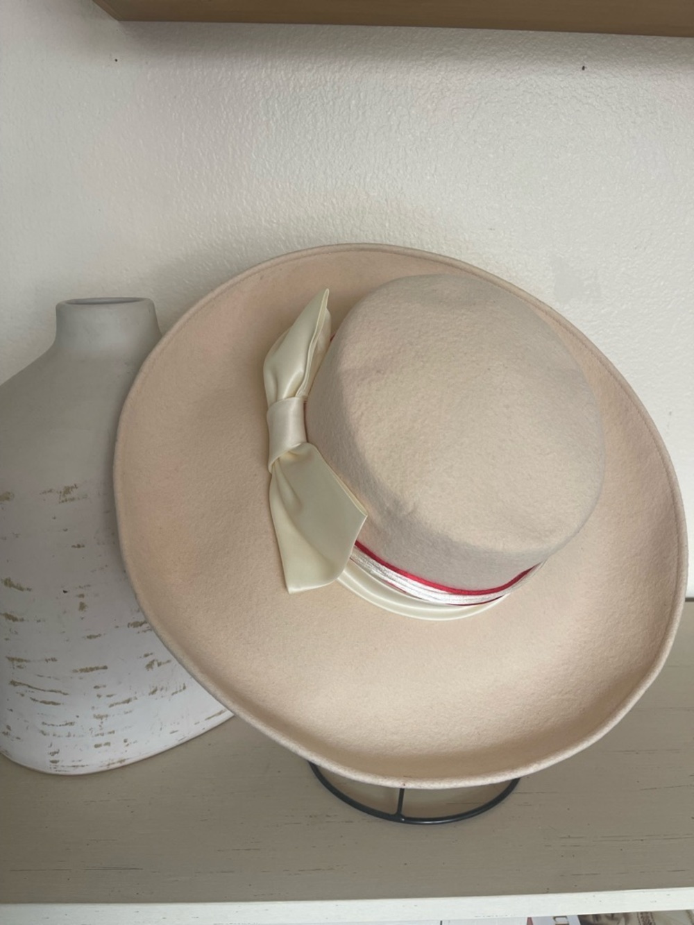 Jacqueline Ferrar Wide-Brim Wool Hat with Satin Bow - Cream & Red Accent